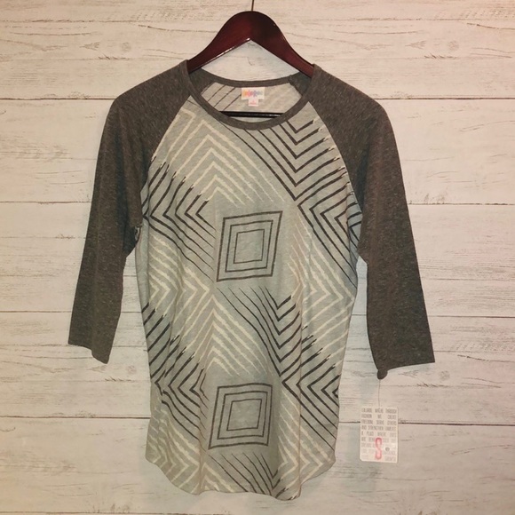 LuLaRoe Tops - 3/$15🌿NWT LuLaRoe top